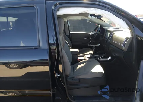 2022 Nissan Frontier Sv 4X2 z USA, uszkodzony, nr VIN 1N6ED1EJ4NN695348